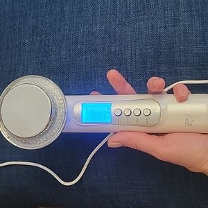 Rika facial massager